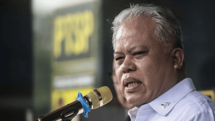 Kepala Pusat Penerangan Hukum Kejaksaan Agung Harli Siregar menyampaikan keterangan pers terkait pelimpahan tersangka dan berkas dugaan korupsi pengelolaan tata niaga timah di Kejaksaan Negeri Jakarta Selatan, Jakarta, Kamis (13/6/2024) lalu. Foto: Anataranews.com.