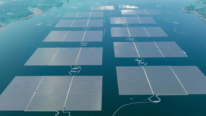 PLTS Terapung Cirata. Foto: msn.com